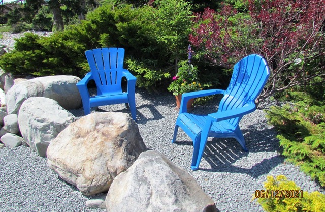 Ocean Surf Cottage at Summerville Beach