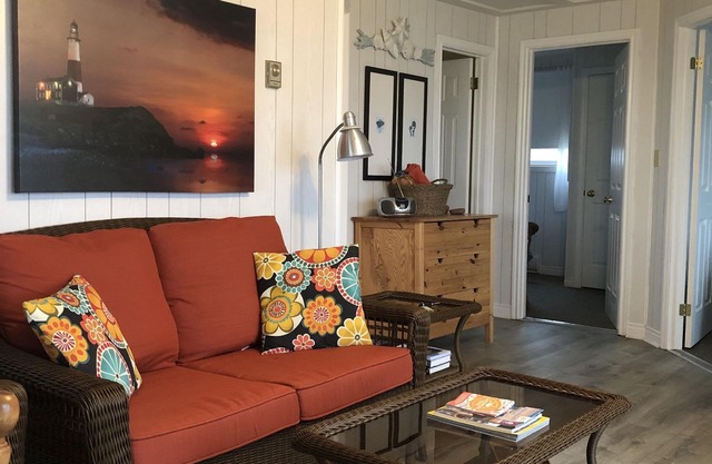 Ocean View 3 Bedroom North Shore Cottage in PEI