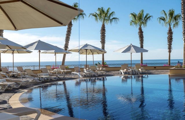 Ocean view, luxury resort, studio suite