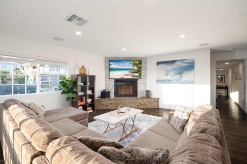 Ocean Views 2 Kitchen Living area Villa