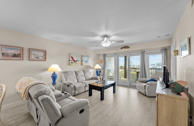 Oceanfront condo in Rodanthe!