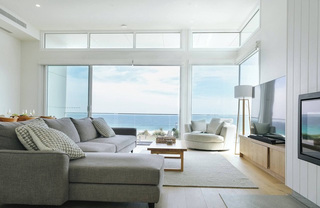 Oceanview Escape - Luxury New Beachfront Haven w/Hot Tub!