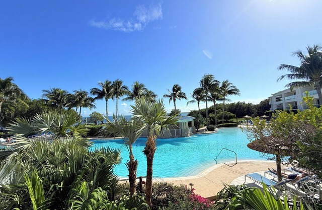 Oceanview - Pool Indoor/Outdoor Pickleball September Deals