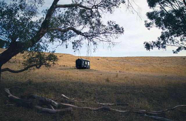 Off-Grid Cabin Nestled in Nature - Pet Friendly - Ottessa