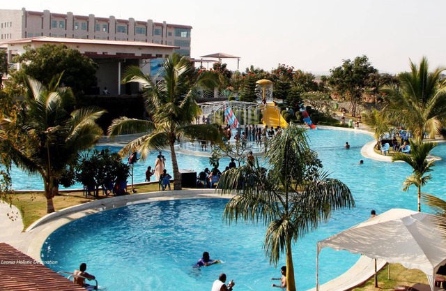 Oh Biz Premier at Leonia