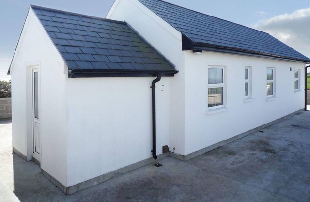 Old Barn Cottage Heir Island by Interhome