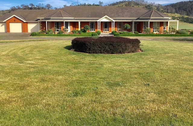 Old Entally Farm - Exclusive Romantic Tasmanian Getaway