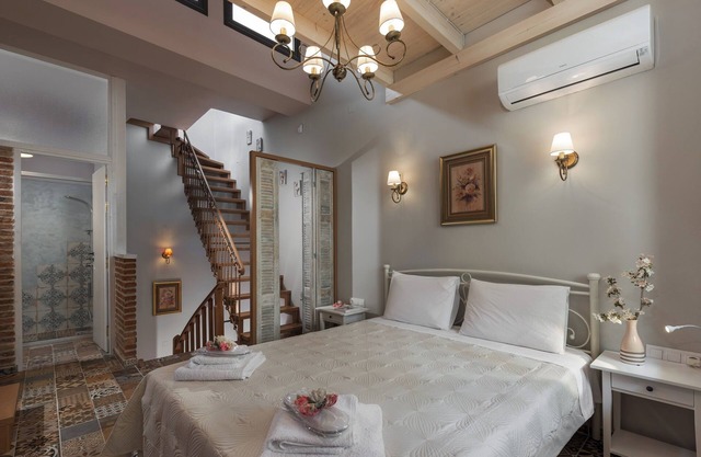 Old Town Maisonette, Rethimno