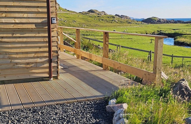 Oldshoremore Croft Cabins