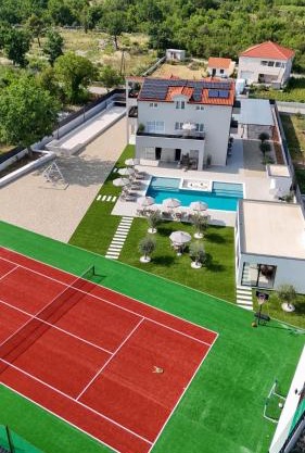 Olea Mansion Excelsior - Tennis, ATV, Sauna, Jacuzzi, Gym