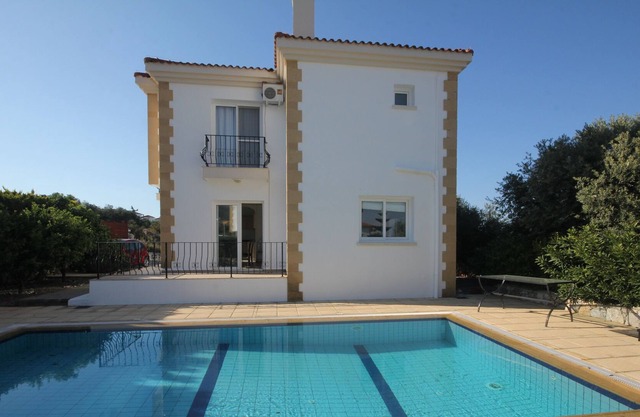 Olive Tree Villa 3 Bedroom with private pool.