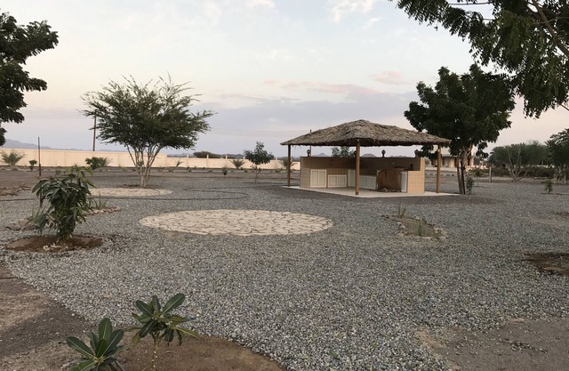 Oman getaway: Sidr eco-cabin, close desert, mountains, forts and village