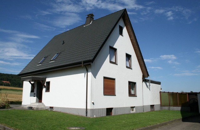 On the sunny side of the Wiehengebirge - pure nature - exclusive location