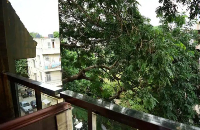 One bhk serviced apartment