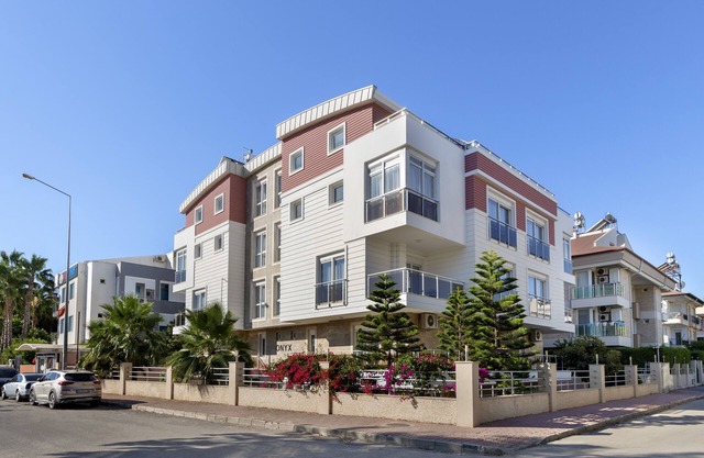 Onix Apart Hotel