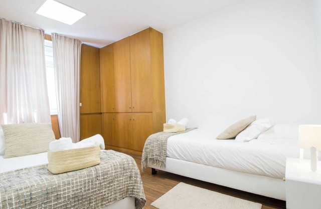 Oporto Yellow Villas 1