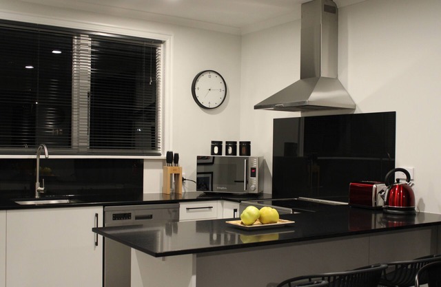 Orchard Leigh on the Quarry