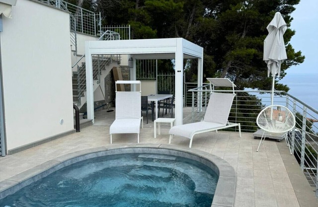 Orizzonti Blu Pool Villa by Wonderful Italy