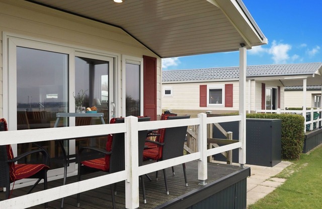 Ostseechalet Strandmuschel - Direkter Meerblick, Überdachte Terrasse, Parkplatz