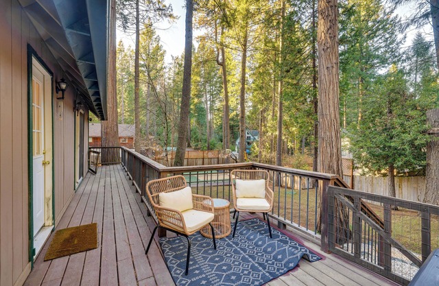 Outdoor Oasis: Modern Nordic Home By Lake!
