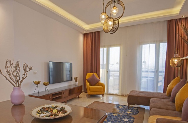 Outstanding Red Sea View Azzurra One bedroom