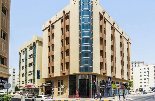 OYO 1067 Al Ferdous Hotel Apartment