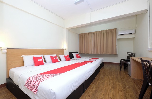 OYO 1105 Hotel 75