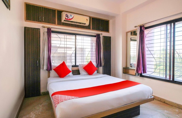 OYO 22999 Hotel Kandil