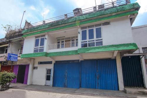 OYO 3242 Penginapan Saa'ada Syariah