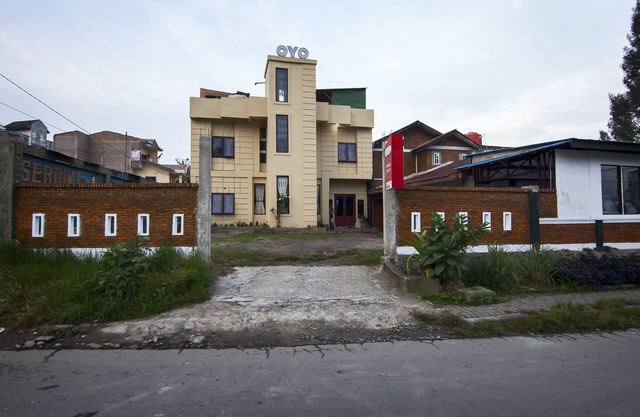 OYO 581 Serdika Pavilion