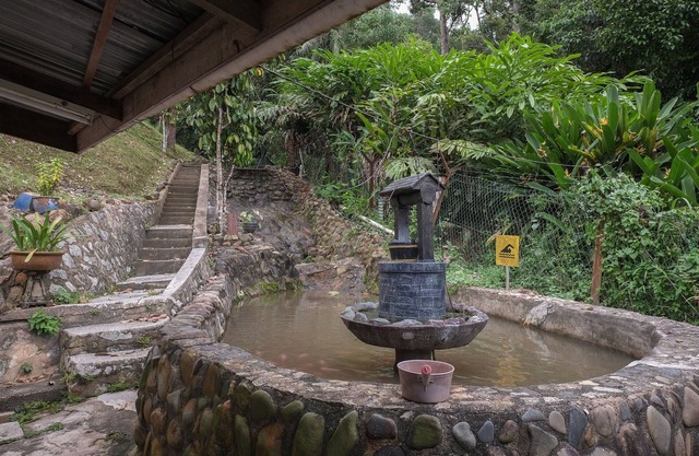 OYO 89928 Acf Guest House