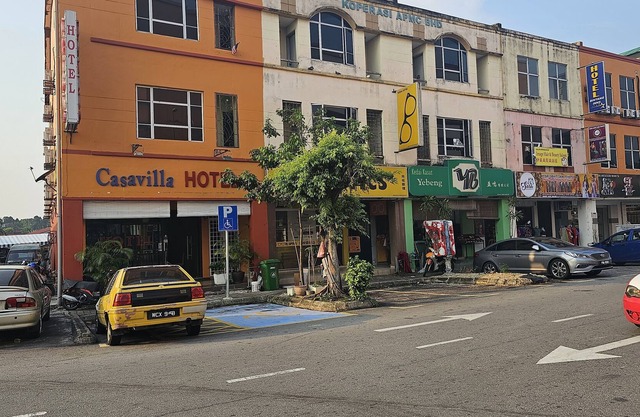 OYO 90867 Hotel Bintang Inns