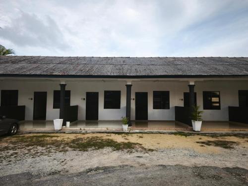 OYO 91244 Aufa Chalet