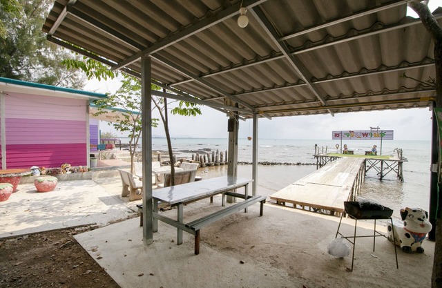 OYO 931 Sor Chareanpanit