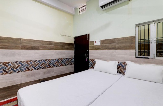 OYO Balaji Guest House