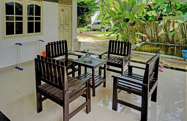 OYO Life 91984 Taufik Kost Syariah