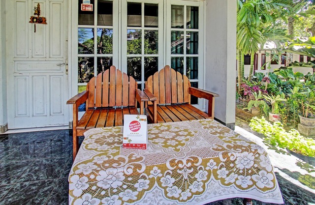 OYO Life 92853 Kost 999