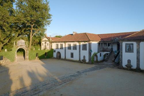 Paço de Lanheses - Turismo de Habitação