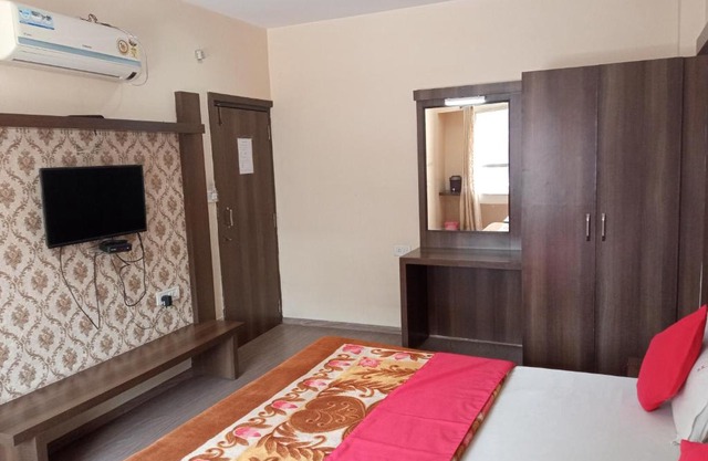 Pachmarhi Shri Krishna Hotel