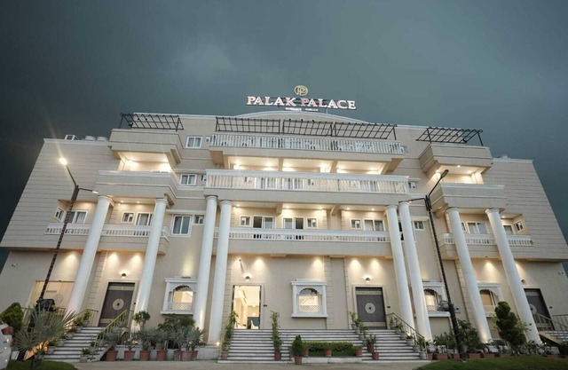 Palak Palace Hotels and Resort
