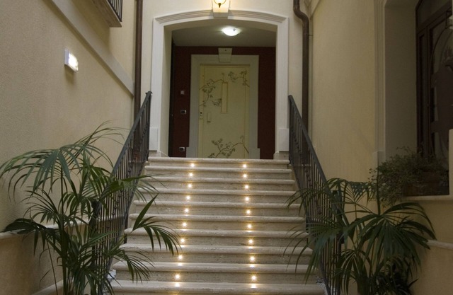 Palazzo Reginella Residence Hotel