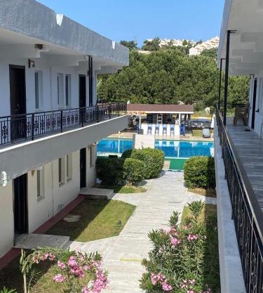 palm club apart otel