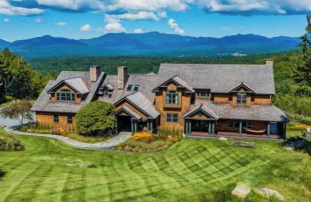 Panorama: 5 br, fireplaces, game room, huge deck with mountain views!