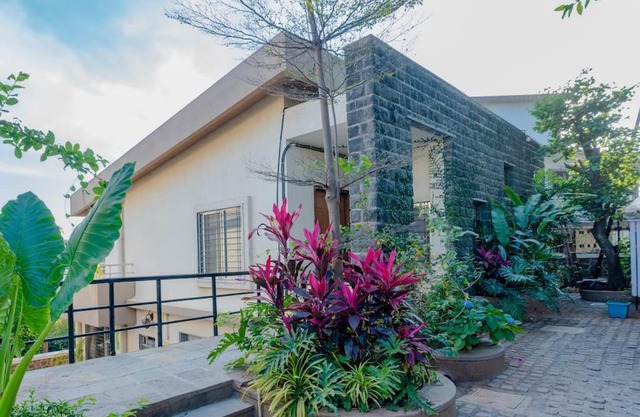 Par-X Mist View 9A Garden Villa 3BHK