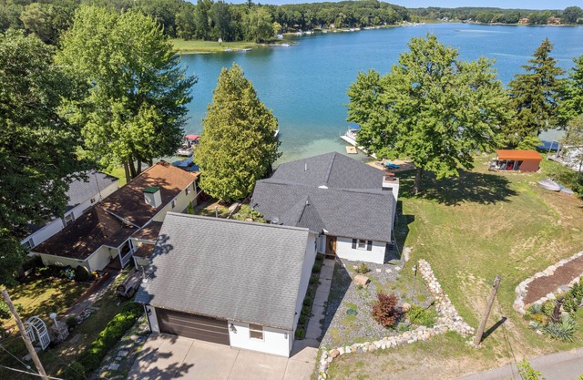 Paradise at Maston - Sleeps 10 - Private Beach