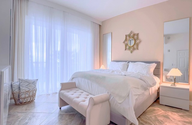Paradise Deluxe 2bd