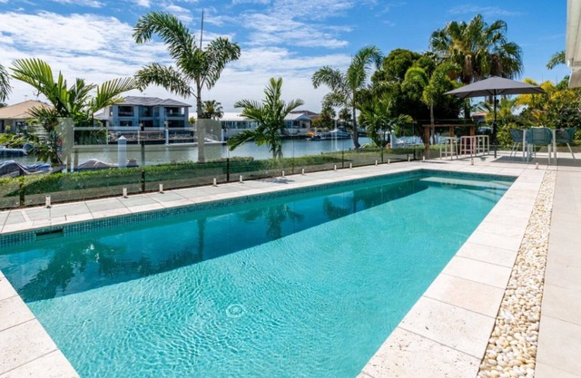 Paradise on the Promontory