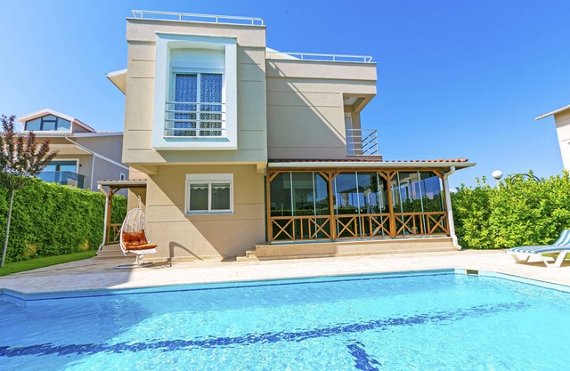 Paradise Town Villa Beltania