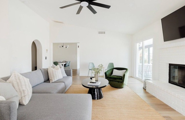 Paradise Valley Peaceful Retreat Oasis