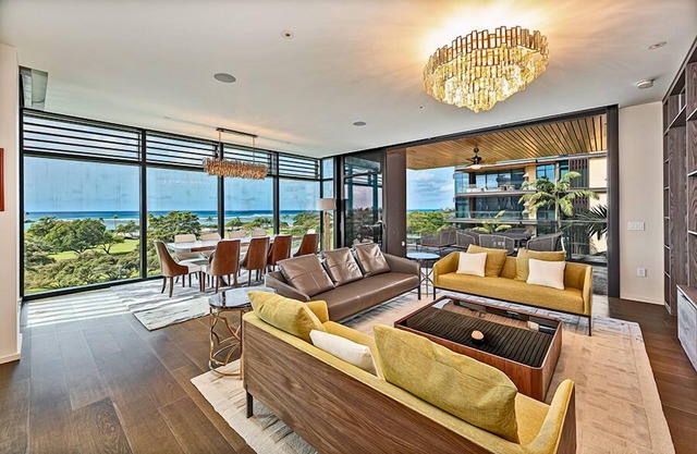 Park Lane Ala Moana 7501